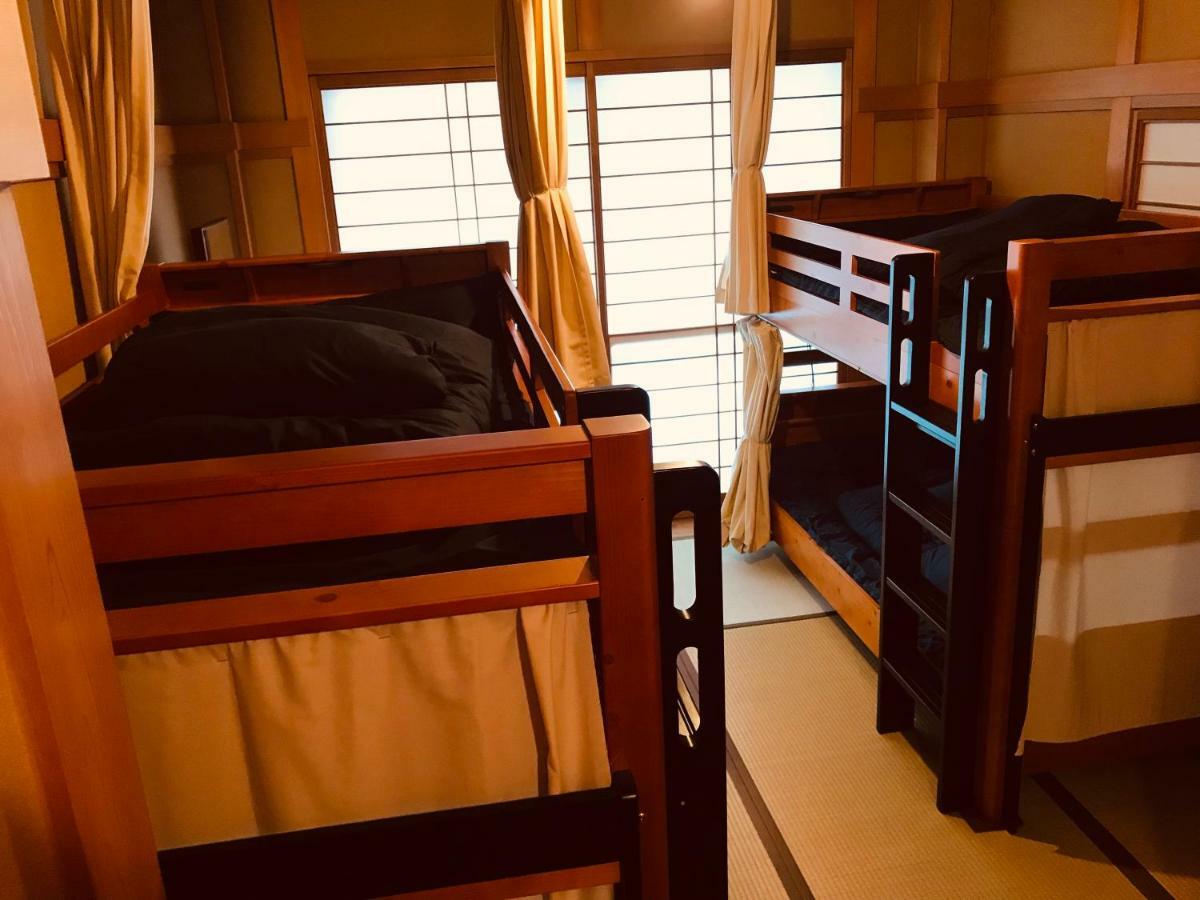 Ropeway St. Guesthouse Matsuyama (Ehime) Exterior foto
